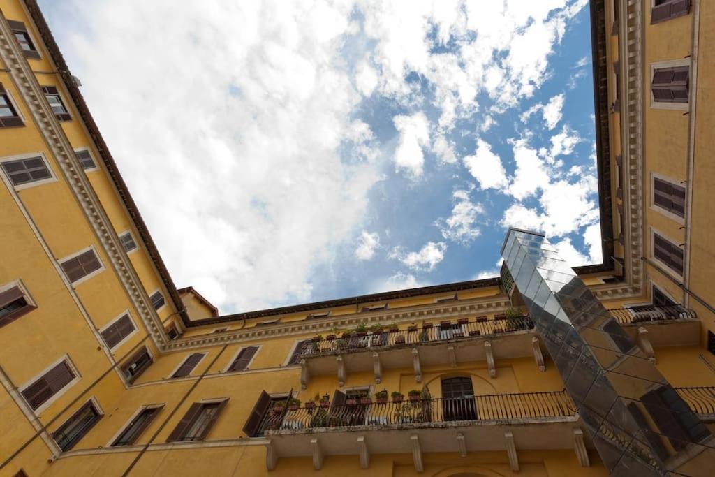 Discover The Pantheon From The Berardi Studio Flat Exterior photo